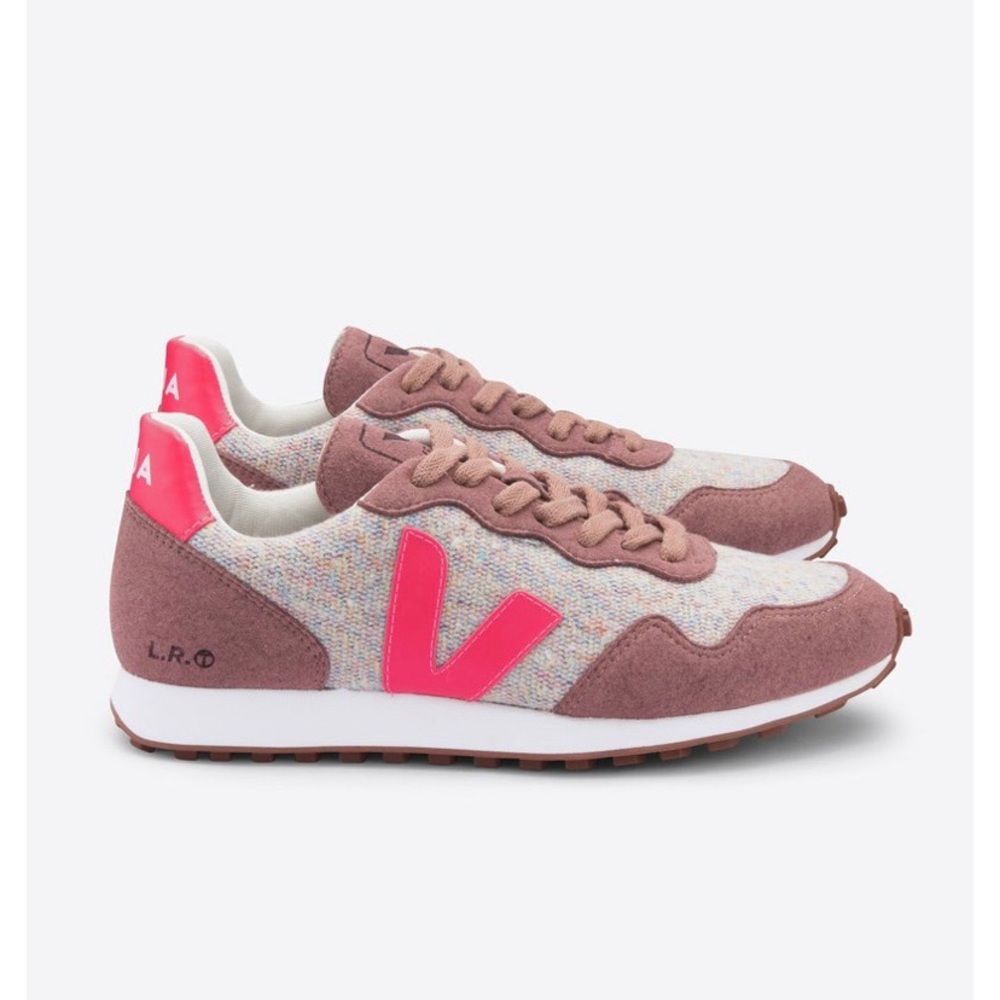 NWT Veja B-Mesh Sneakers in Cloudy Rose (EU 38)